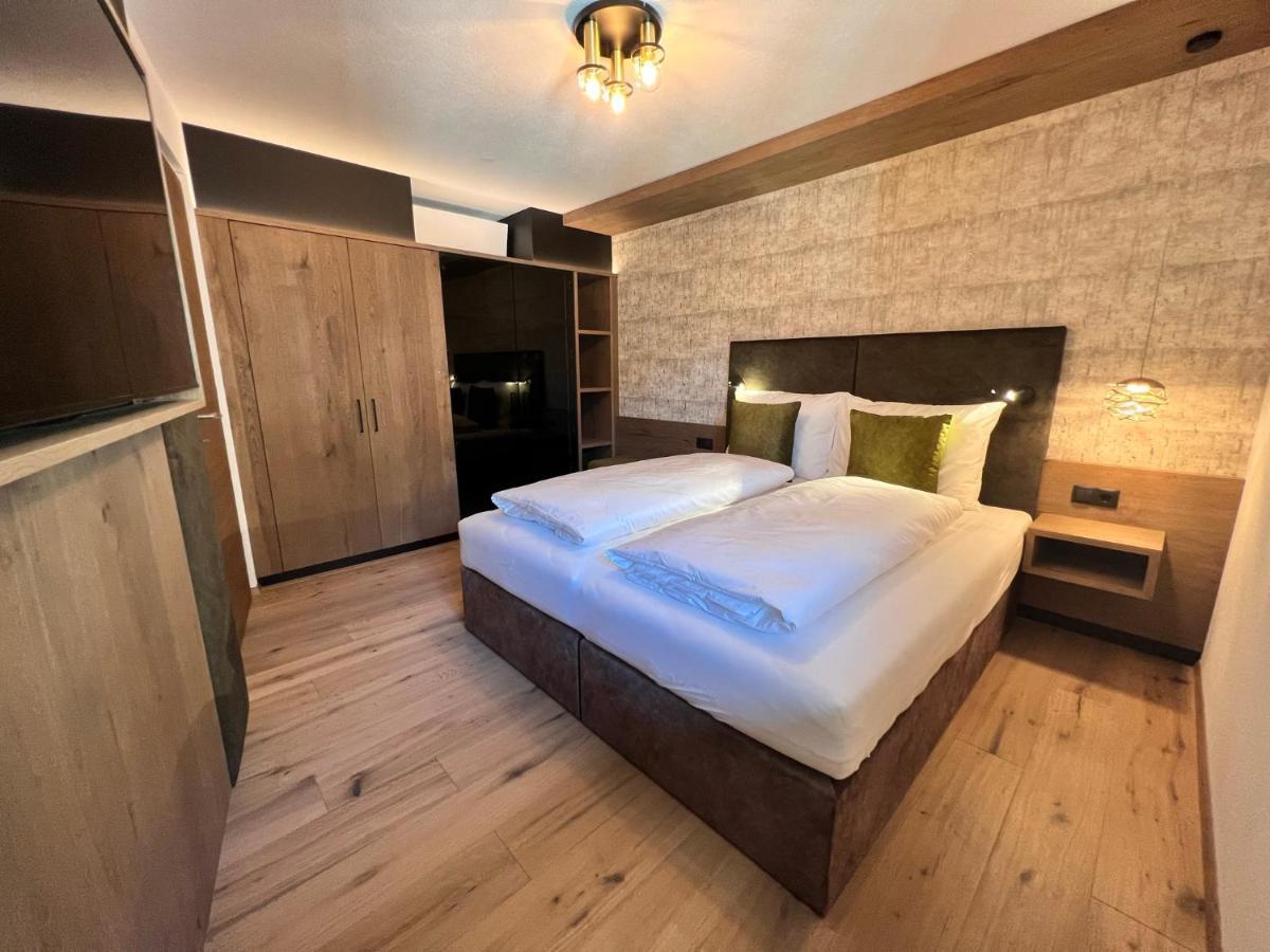 Adlhof Apartments Brunico Ngoại thất bức ảnh