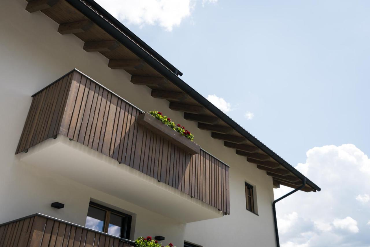 Adlhof Apartments Brunico Ngoại thất bức ảnh